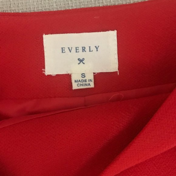 Everly: Red Skirt - Picture 4 of 4